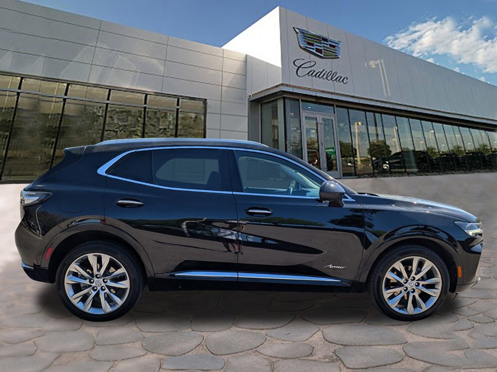Used 2022 Buick Envision Avenir w/ Safety Package FWD image 7