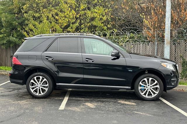 Used 2017 Mercedes-Benz GLE 550e GLE 550e 4D Sport Utility 4MAT image 7