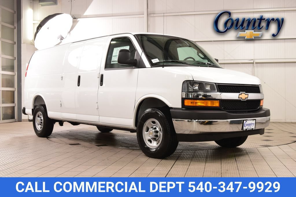 New 2026 Chevrolet Express 3500 Extended w/ Driver Convenience Package