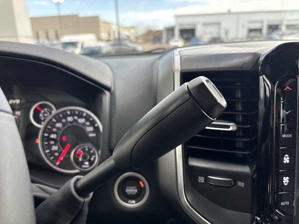 New 2026 RAM 3500 Big Horn AWD/4WD image 20
