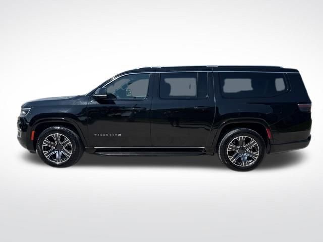 Used 2023 Jeep Wagoneer L Series II image 5