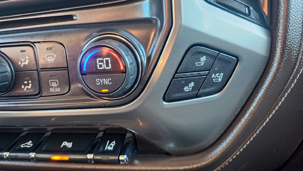 Used 2015 Chevrolet Silverado 1500 LTZ w/ Texas Edition, 1LZ Trim RWD image 38