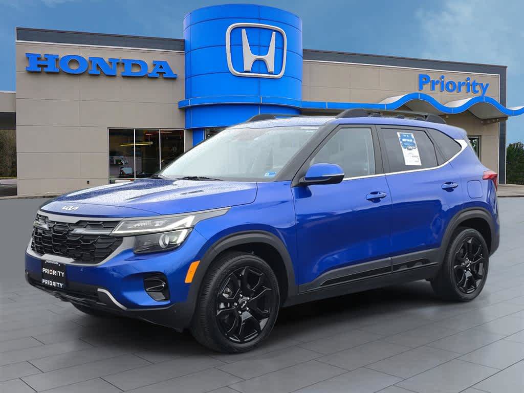 Used 2024 Kia Seltos X-Line AWD/4WD image 1