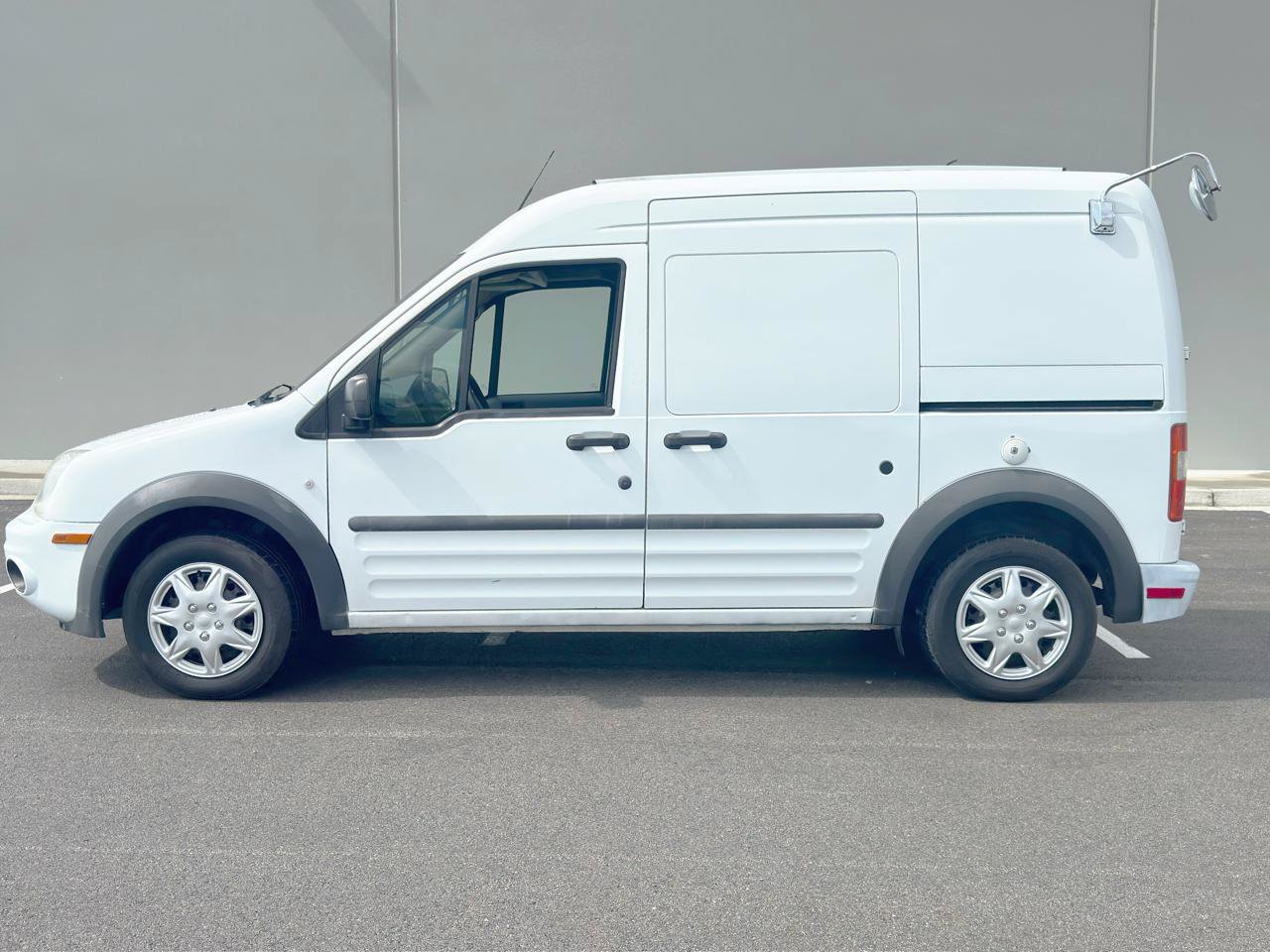 Used 2012 Ford Transit Connect XLT FWD image 2