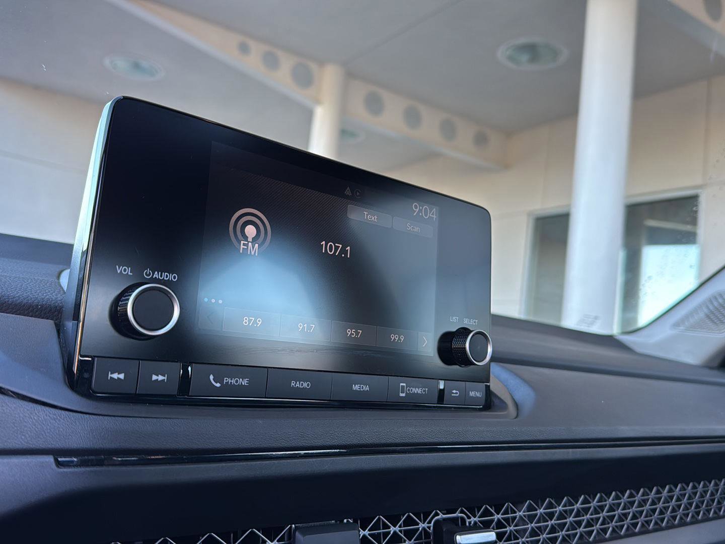 Used 2024 Honda Accord EX image 21