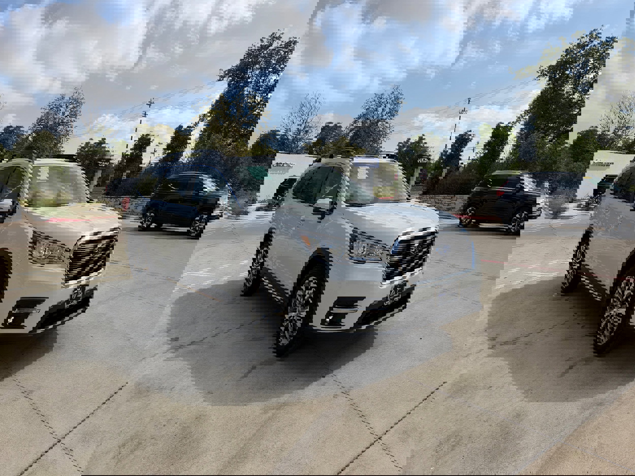 Used 2021 Subaru Ascent Limited w/ Technology Package image 7