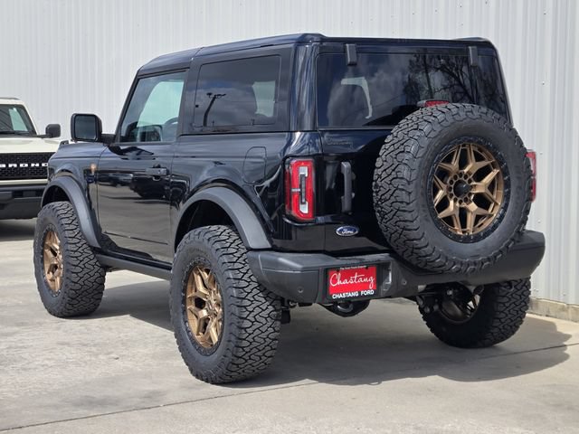 New 2025 Ford Bronco Badlands AWD/4WD image 3
