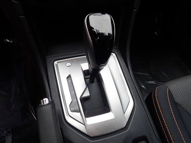 Used 2018 Subaru Crosstrek 2.0i Premium w/ Eyesight System image 16