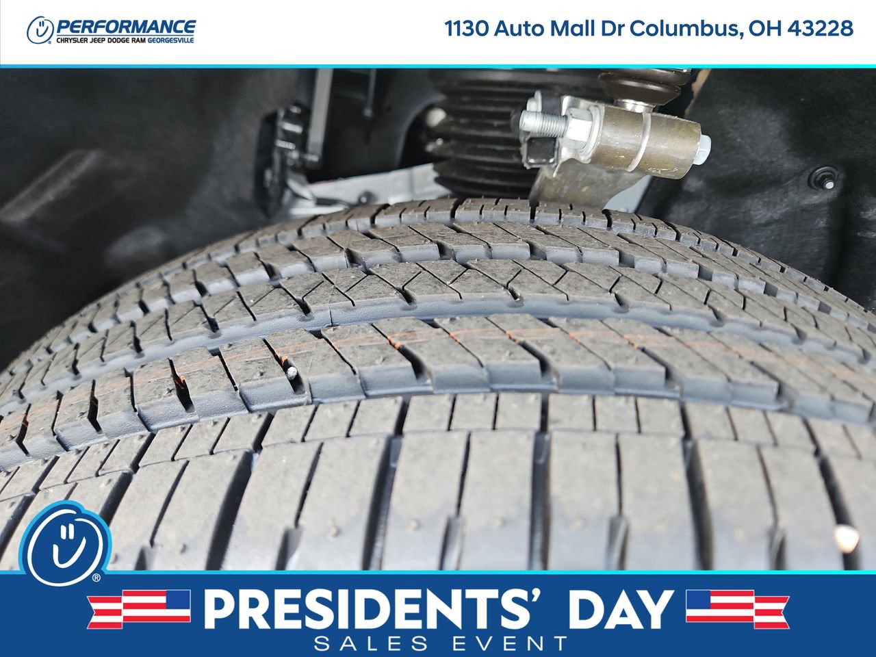 New 2025 Jeep Grand Cherokee Overland w/ Adv Protech Group III image 10