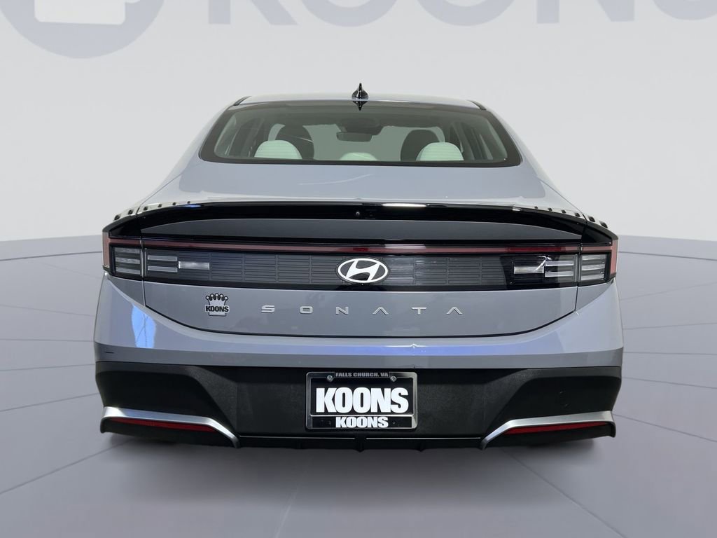 Used 2025 Hyundai Sonata SE image 5
