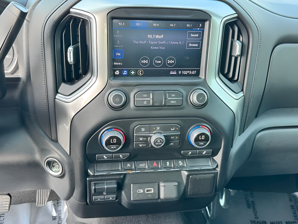 Used 2019 Chevrolet Silverado 1500 LT w/ All-Star Edition AWD/4WD image 17