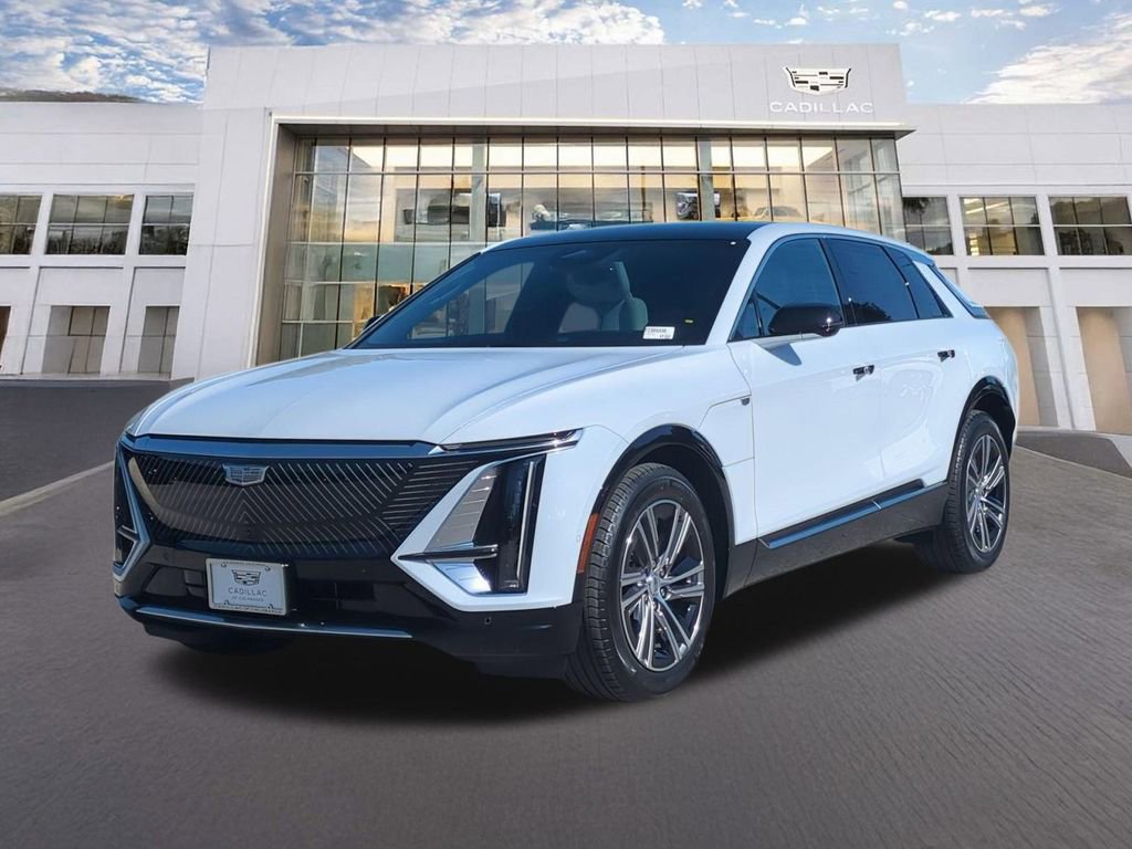 New 2026 Cadillac Lyriq Premium Luxury w/ LPO, Floor Liner Package RWD image 1