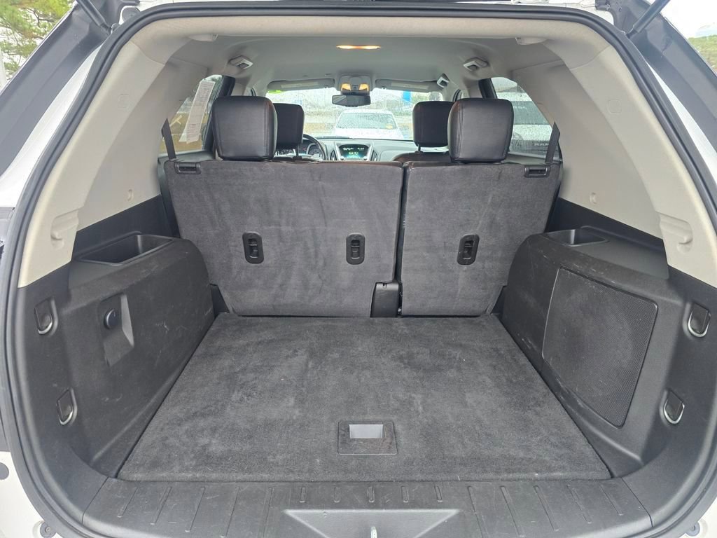 Used 2017 Chevrolet Equinox LT w/ Convenience Package image 46