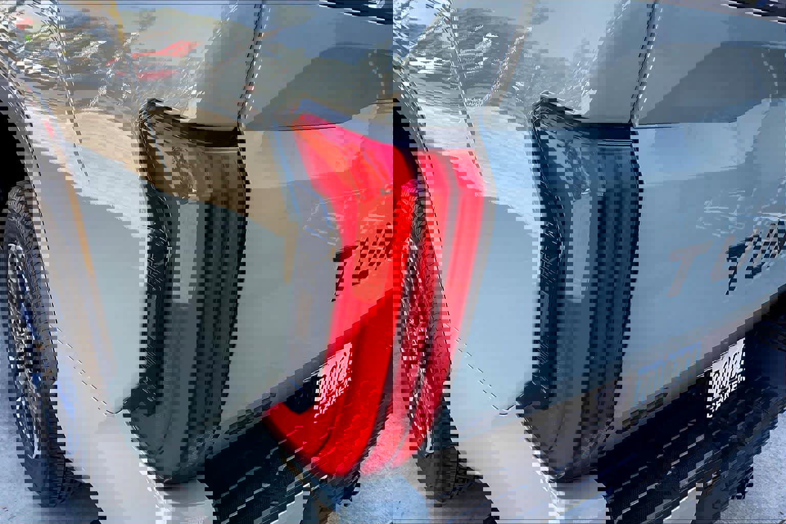 Used 2025 Toyota Tundra Limited image 28