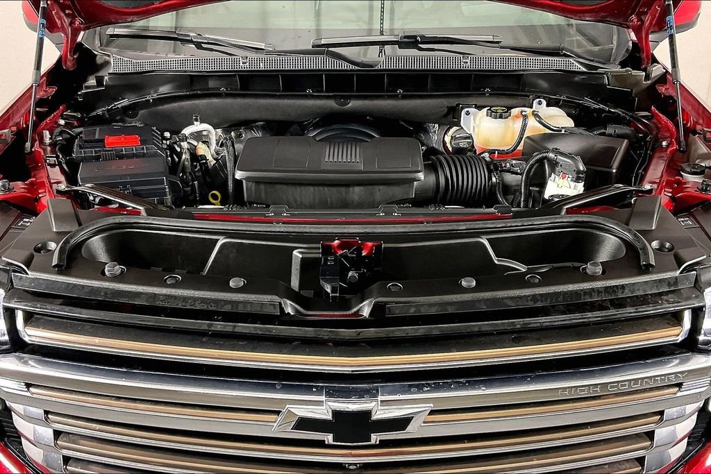 Used 2024 Chevrolet Tahoe High Country image 13