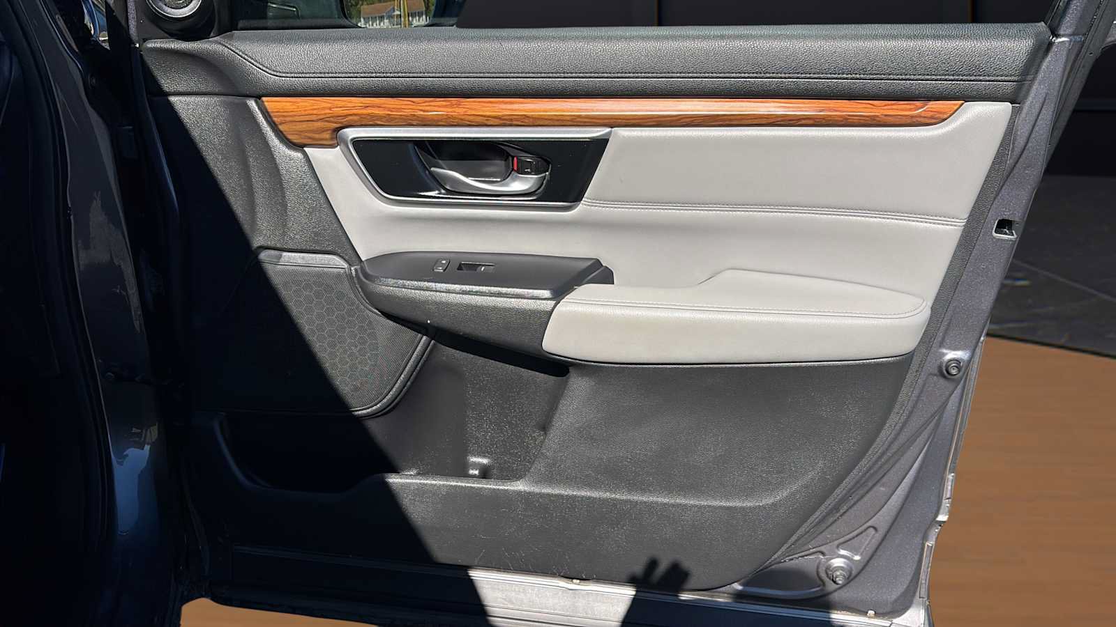 Used 2021 Honda CR-V EX-L image 23