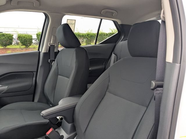 New 2025 Nissan Kicks Play S FWD image 14