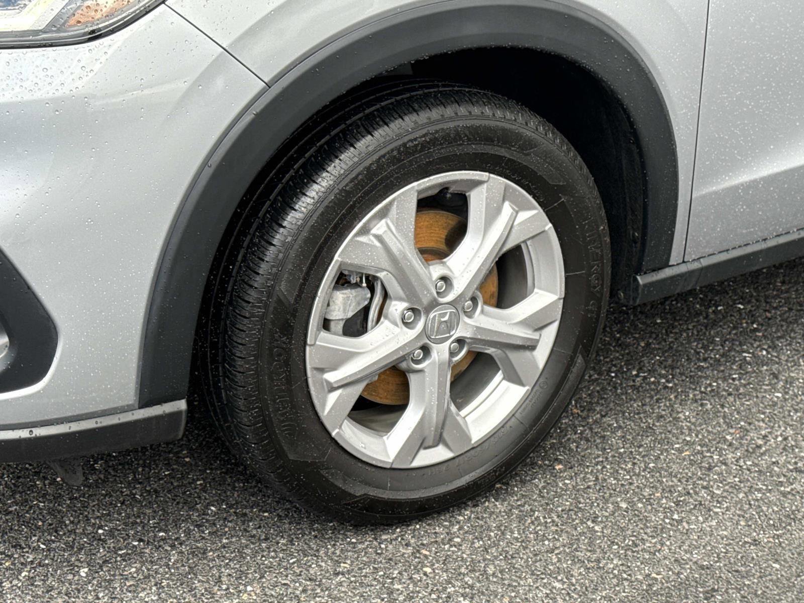 Used 2023 Honda HR-V LX image 29