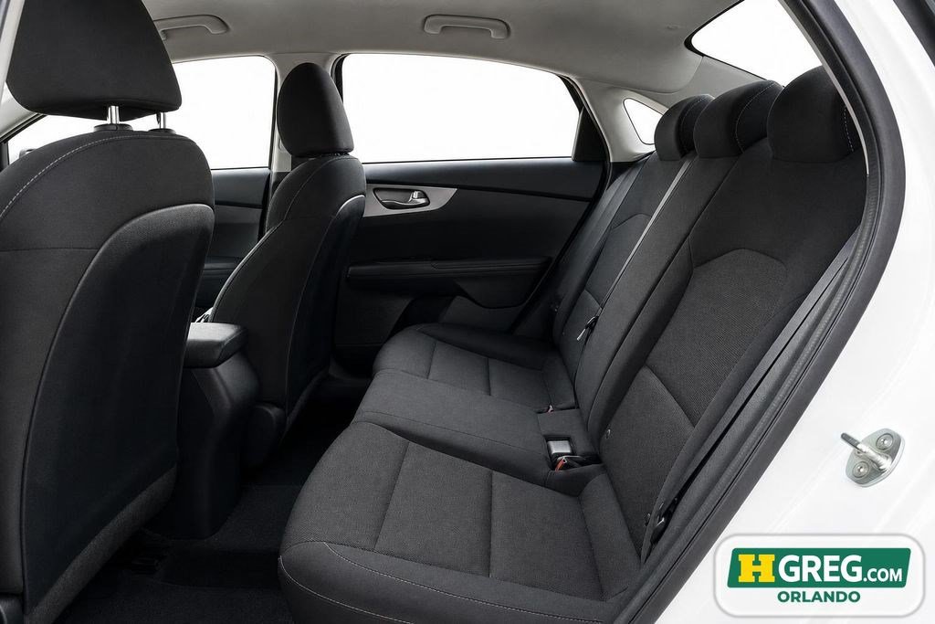 Used 2022 Kia Forte LXS FWD image 15