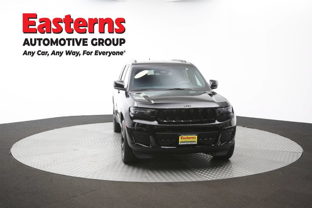 Used 2023 Jeep Grand Cherokee L Laredo AWD/4WD image 53