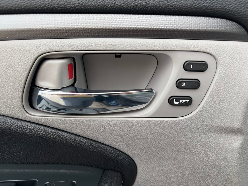 Used 2023 Honda Ridgeline RTL image 21