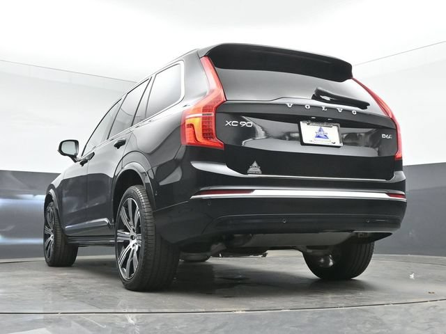 Used 2023 Volvo XC90 B6 Ultimate w/ Protection Package Premier AWD/4WD image 46