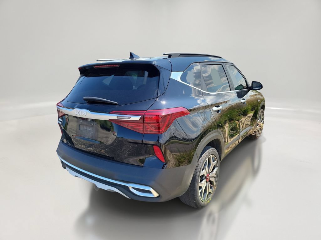 Used 2023 Kia Seltos SX AWD/4WD image 3