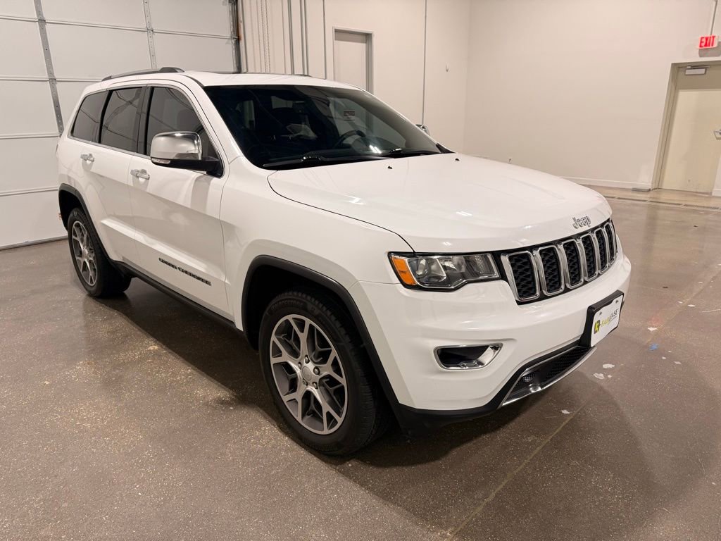 Used 2020 Jeep Grand Cherokee Limited image 3