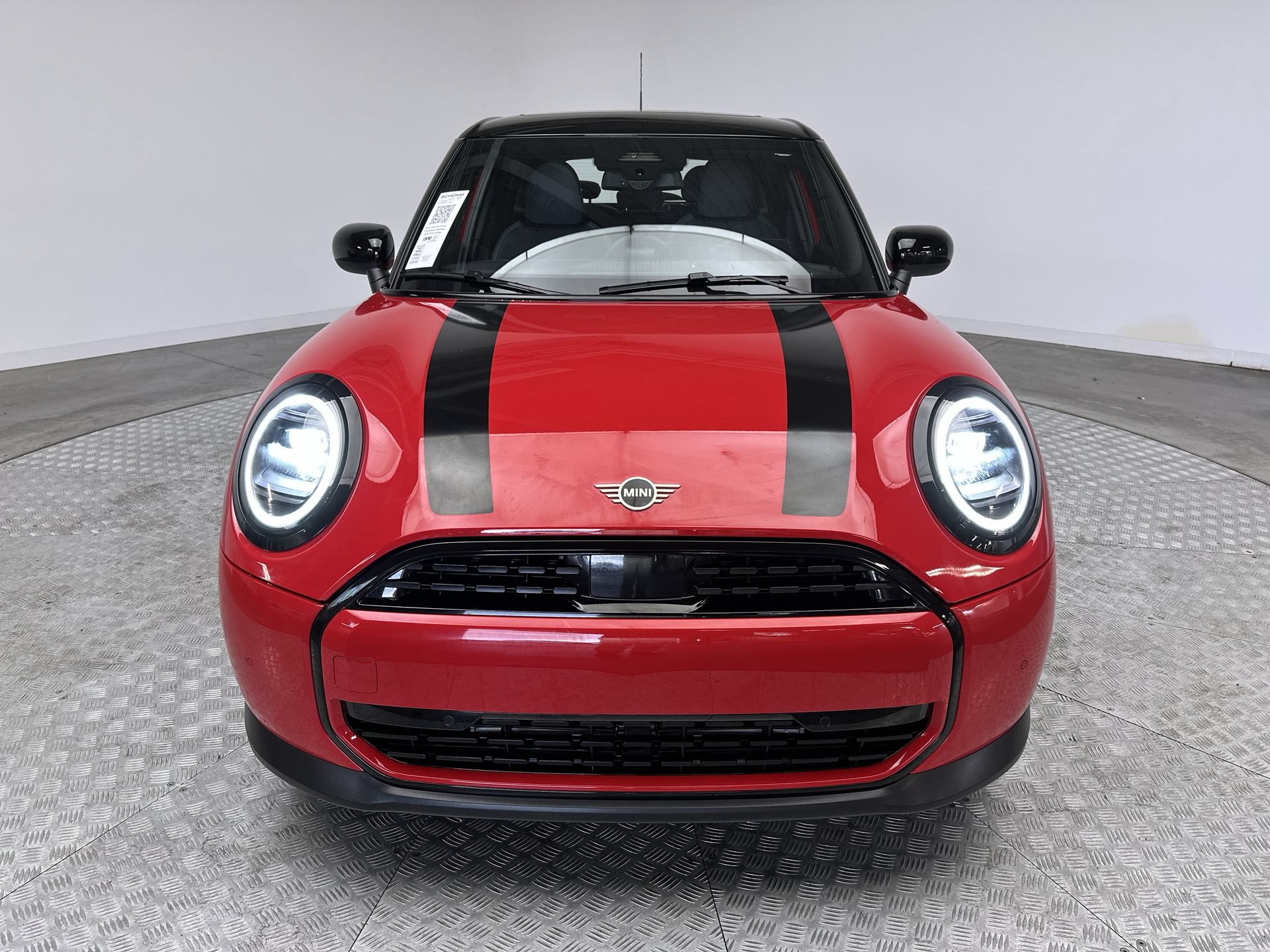 Used 2026 MINI Cooper 4-Door Hardtop FWD image 27