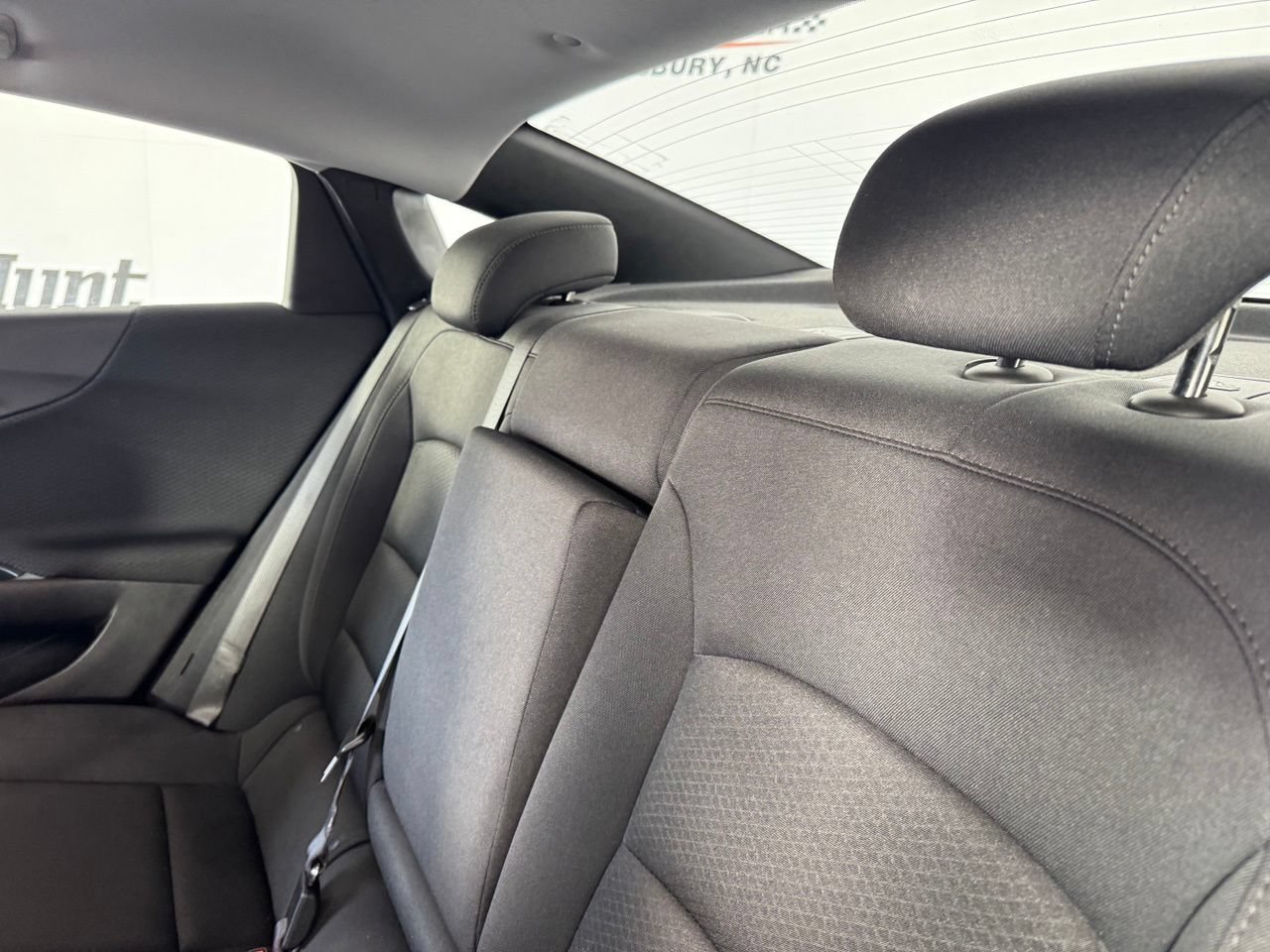 Used 2025 Chevrolet Malibu LT FWD image 11