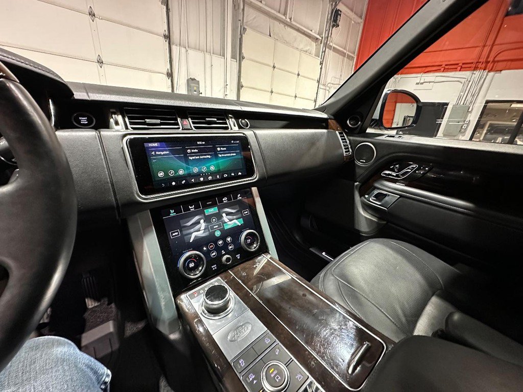 Used 2019 Land Rover Range Rover Long Wheelbase Supercharged AWD/4WD image 25
