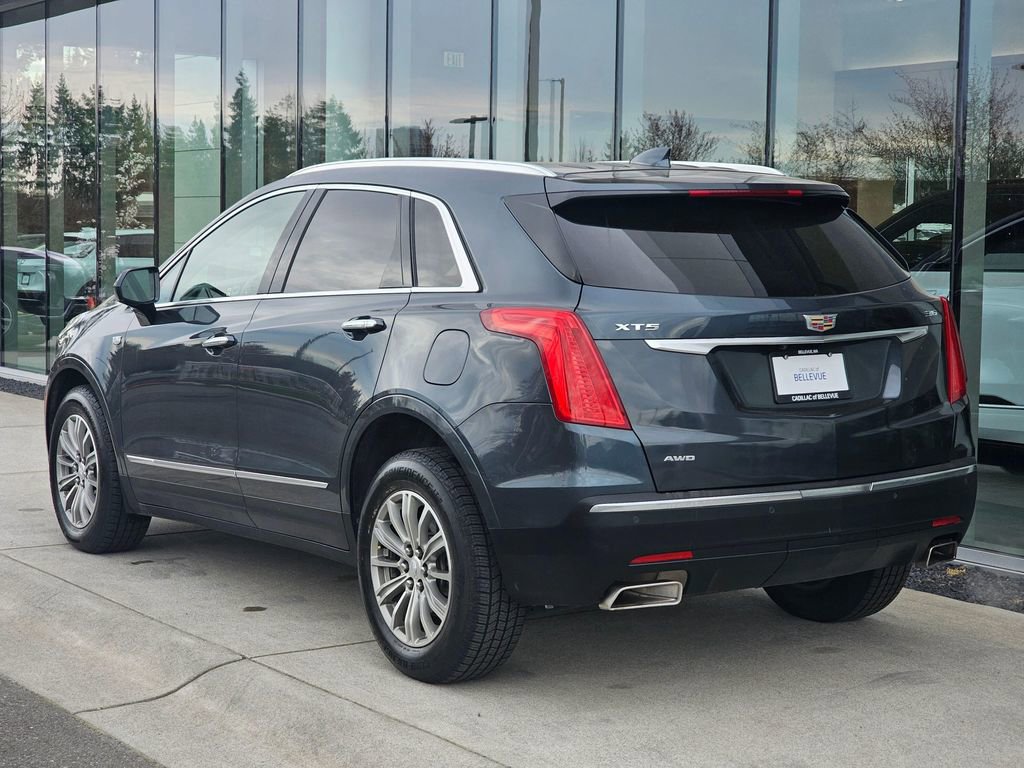 Used 2019 Cadillac XT5 Luxury image 3