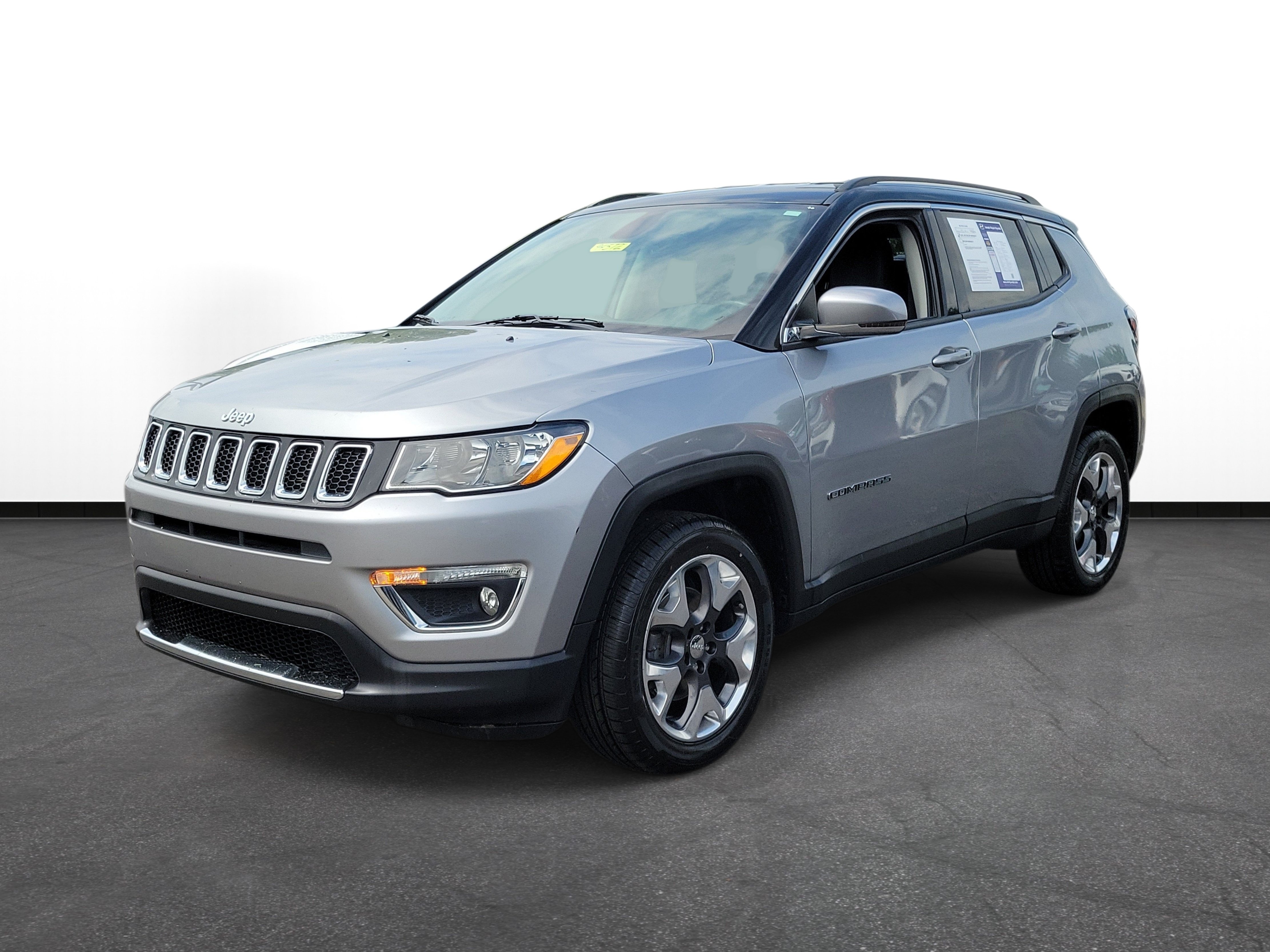 Used 2019 Jeep Compass Limited AWD/4WD image 2
