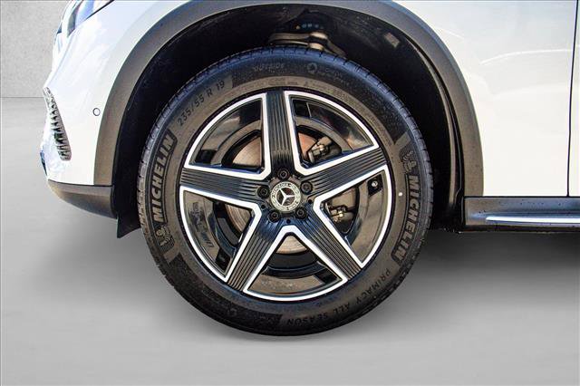 Certified 2026 Mercedes-Benz GLC 300 4MATIC image 9