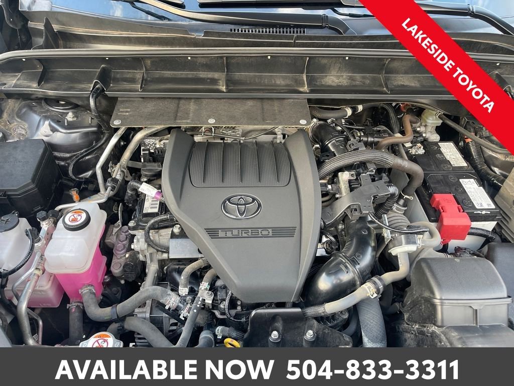 Used 2023 Toyota Highlander XLE image 39