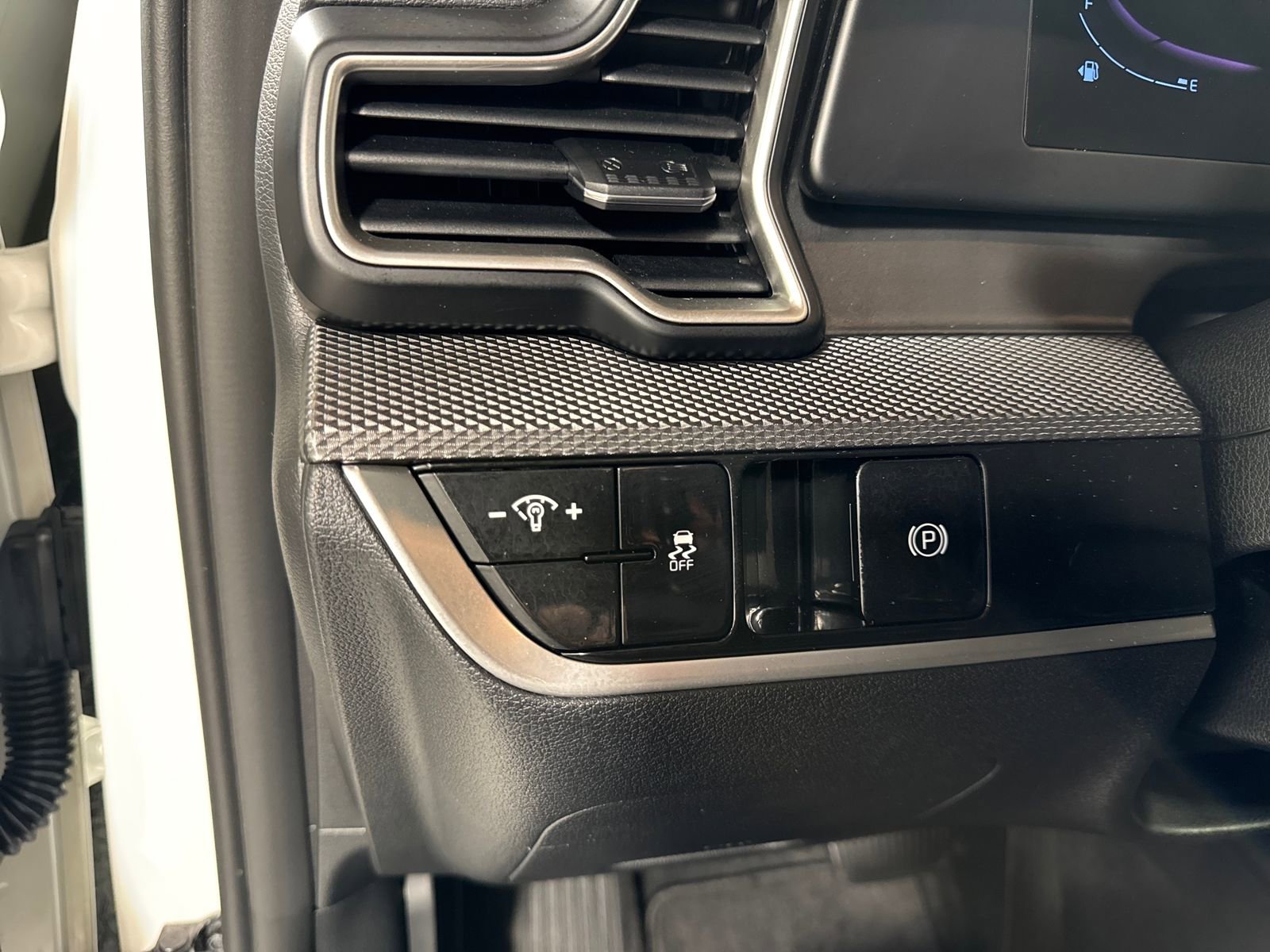 Certified 2023 Kia Sportage LX image 18