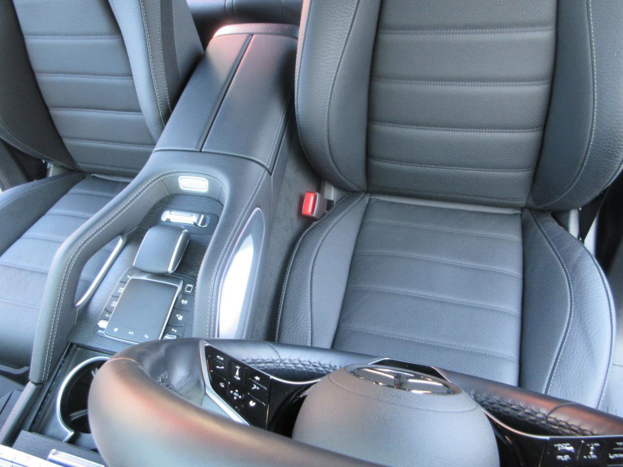 Used 2025 Mercedes-Benz GLE 580 4MATIC image 12