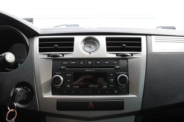 Used 2009 Chrysler Sebring LX FWD image 13