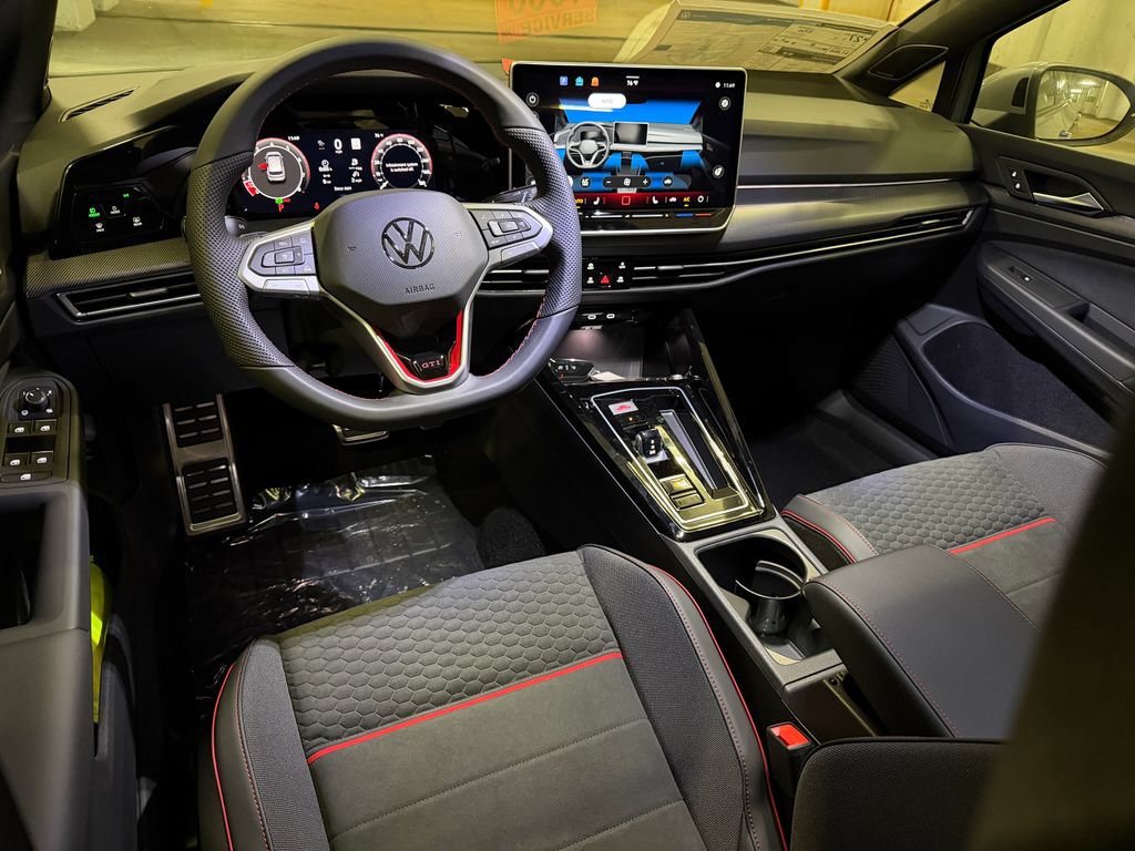 New 2026 Volkswagen GTI SE FWD image 12
