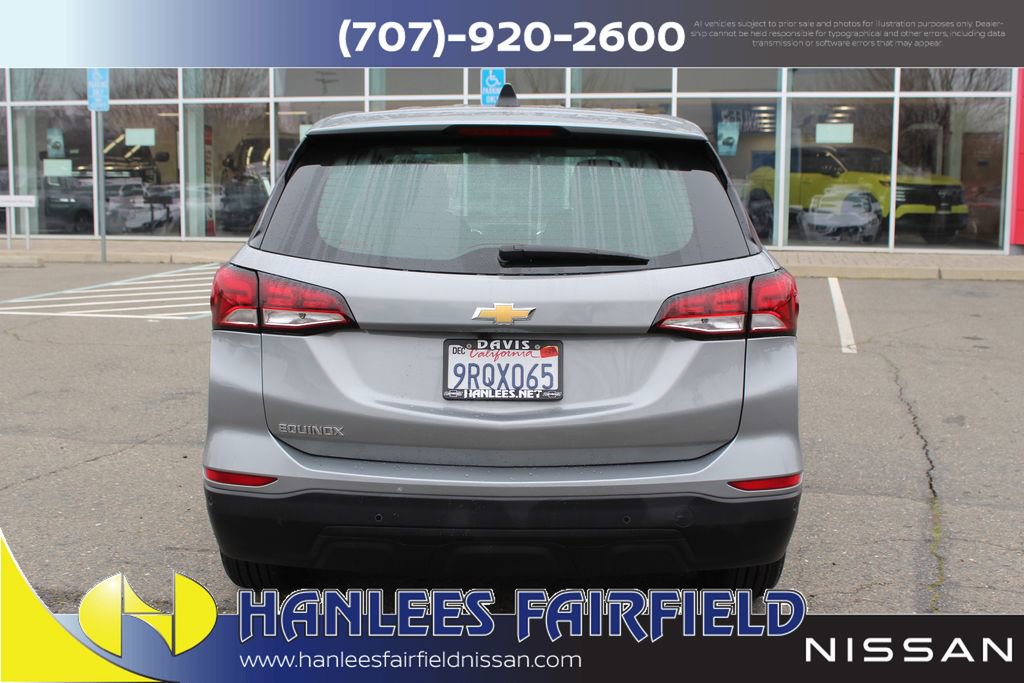 Used 2024 Chevrolet Equinox LS w/ Driver Confidence II Package FWD image 8