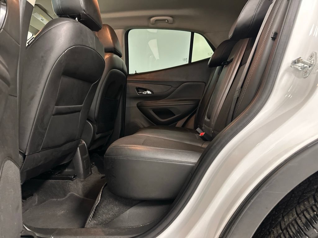Used 2020 Buick Encore Preferred AWD/4WD image 18