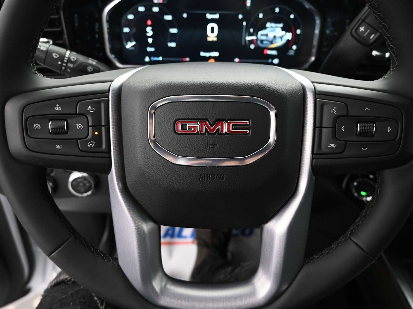 New 2026 GMC Sierra 2500 SLT w/ SLT Premium Package image 9