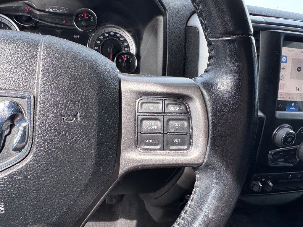 Used 2022 RAM 1500 Classic Warlock AWD/4WD image 17