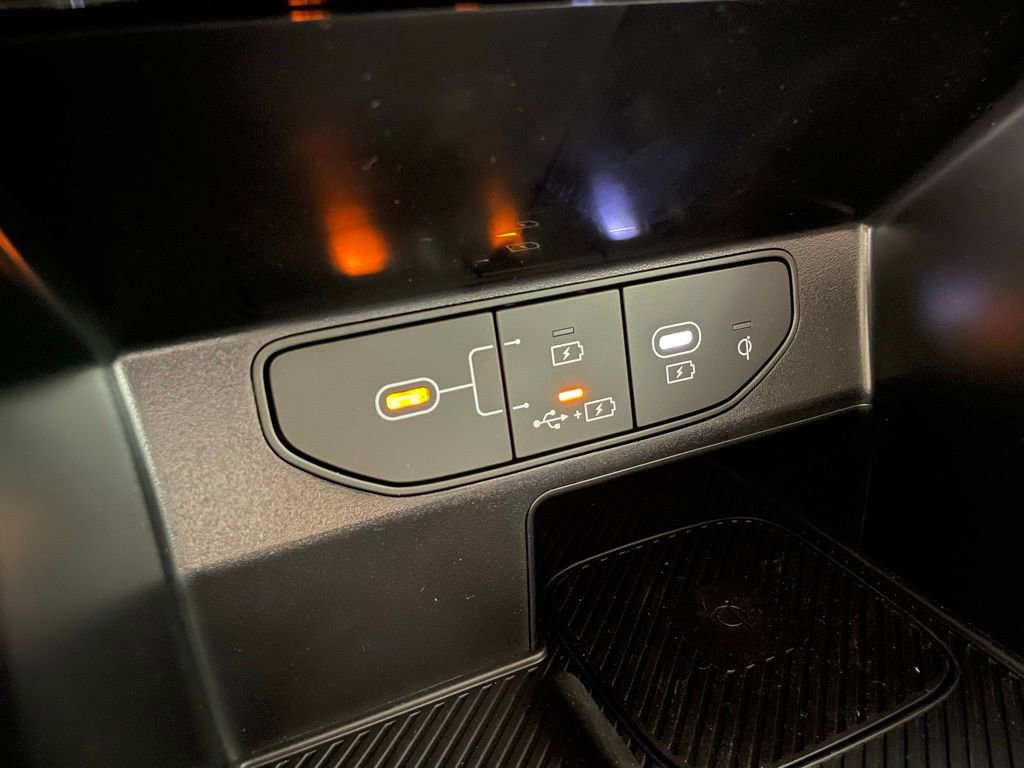 New 2026 Kia Sorento SX image 30