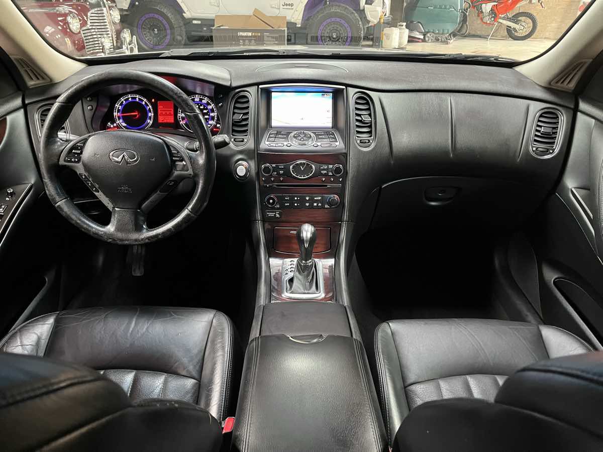 Used 2010 INFINITI EX35 Journey AWD/4WD image 7