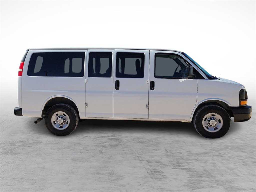 Used 2014 Chevrolet Express 2500 LS image 12