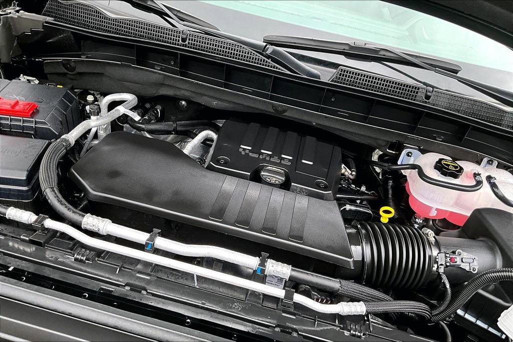 Used 2025 GMC Sierra 1500 Elevation image 43