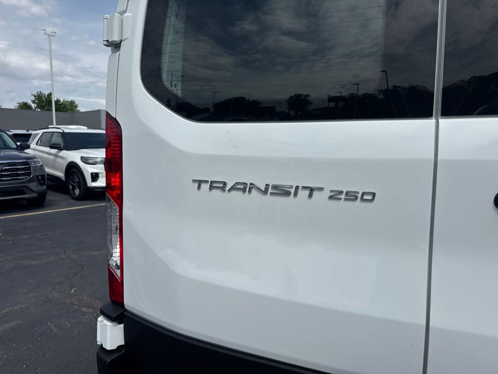 Used 2024 Ford Transit 250 Low Roof w/ Exterior Upgrade Package RWD image 8