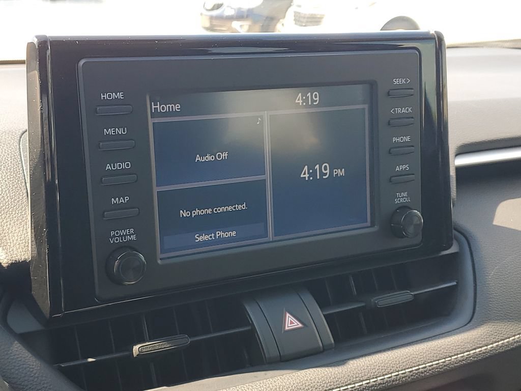 Used 2019 Toyota RAV4 LE FWD image 28
