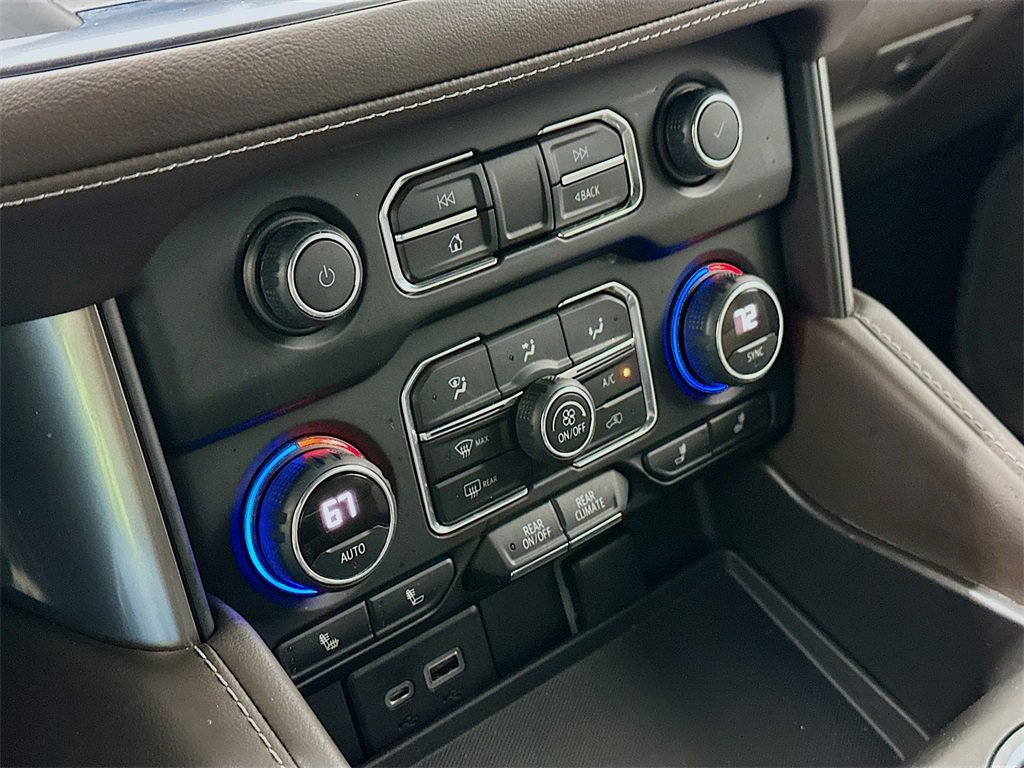 Used 2022 Chevrolet Tahoe LT image 16